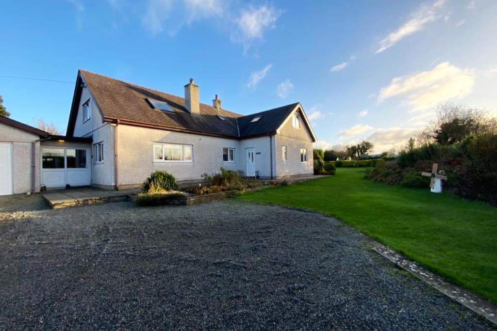 Jaw-Dropping Beach House In Anglesey Benllech Εξωτερικό φωτογραφία