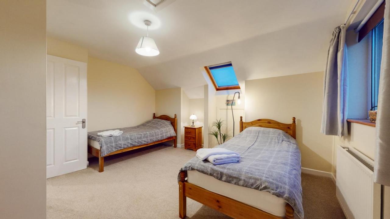 Jaw-Dropping Beach House In Anglesey Benllech Εξωτερικό φωτογραφία